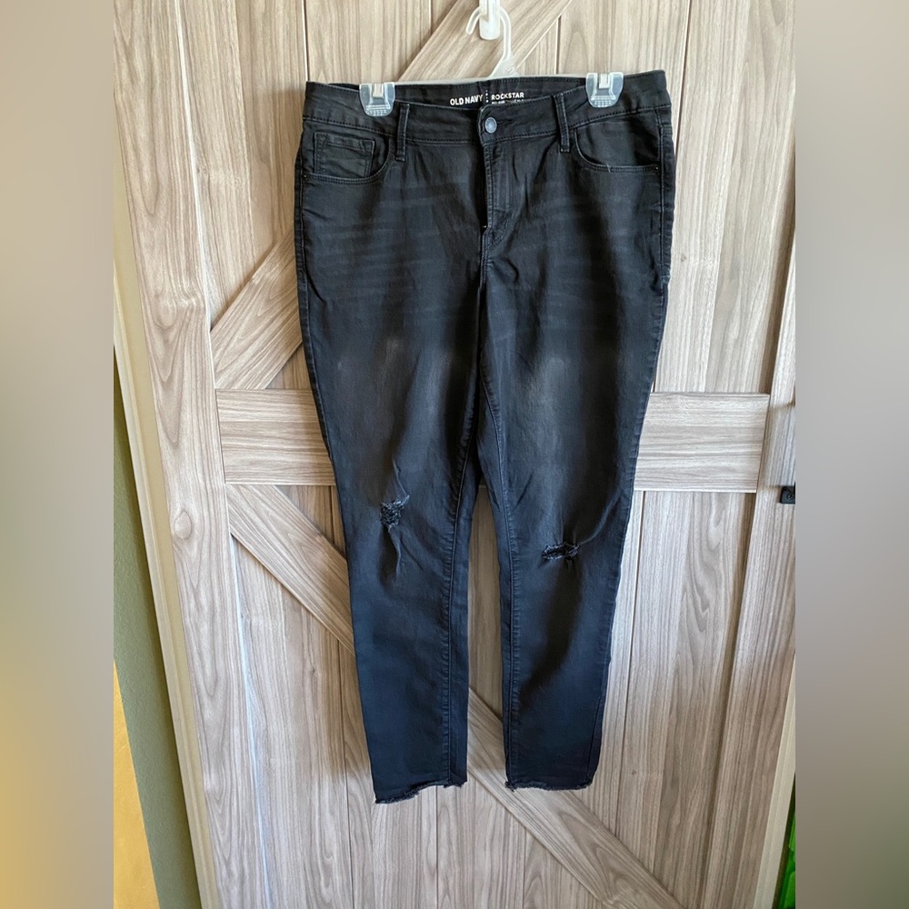 Old Navy Women's Rock Star Mis Rise Black Distressed Jeans